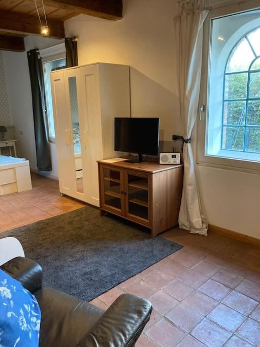 Idylle Unter Reet, Gemuetliche Ferienwohnug Lägenhet Haseldorf Exteriör bild